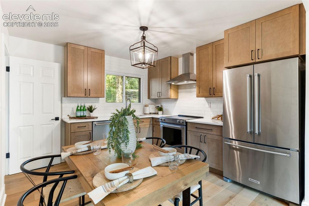 838 Kingsley Drive, Colorado Springs, CO 80909 — photo 3