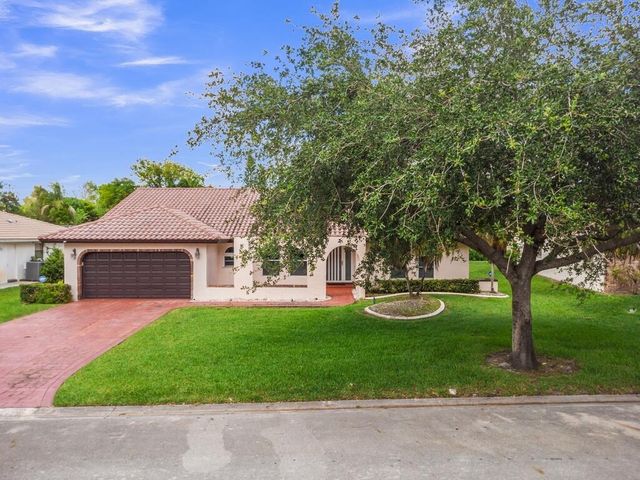 895 NW 110th Lane, Coral Springs, FL 33071