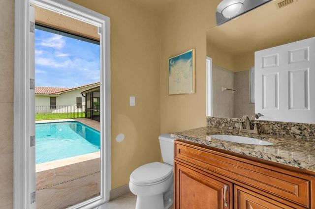 895 NW 110th Lane, Coral Springs, FL 33071