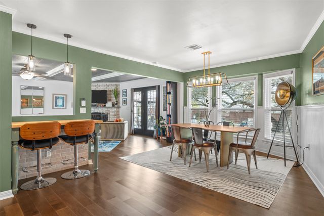 2717 Wooded Acres Drive, Waco, TX 76710