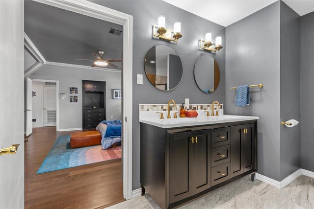 2717 Wooded Acres Drive, Waco, TX 76710