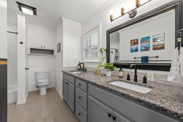 2717 Wooded Acres Drive, Waco, TX 76710