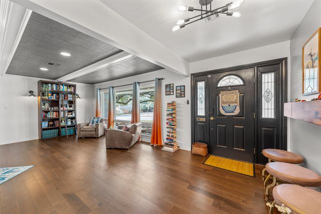 2717 Wooded Acres Drive, Waco, TX 76710