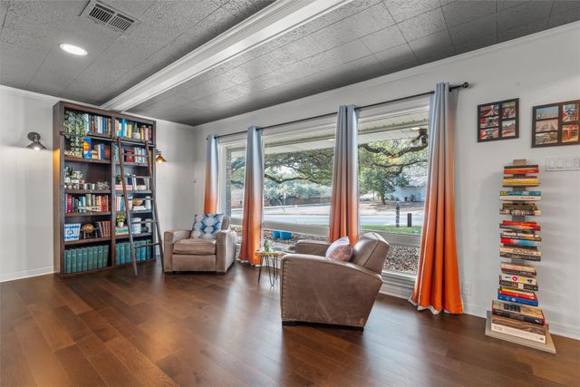 2717 Wooded Acres Drive, Waco, TX 76710