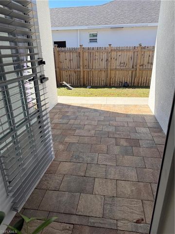 3800 10th ST W, Lehigh Acres, FL 33971