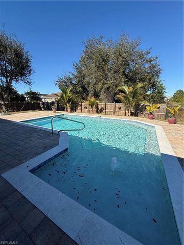 3800 10th ST W, Lehigh Acres, FL 33971