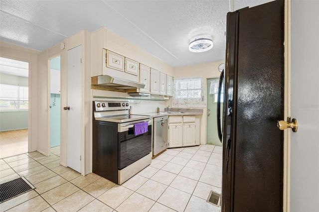 12280 FAIRWAY AVENUE, Brooksville, FL 34613