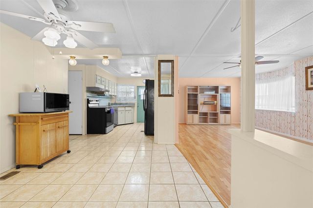 12280 FAIRWAY AVENUE, Brooksville, FL 34613