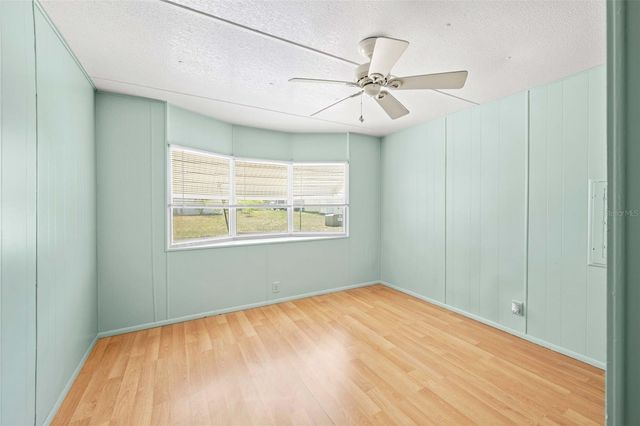 12280 FAIRWAY AVENUE, Brooksville, FL 34613