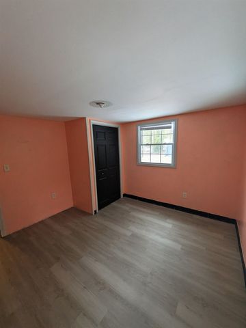 45 Keyes Farm Road, Deering, NH 03244