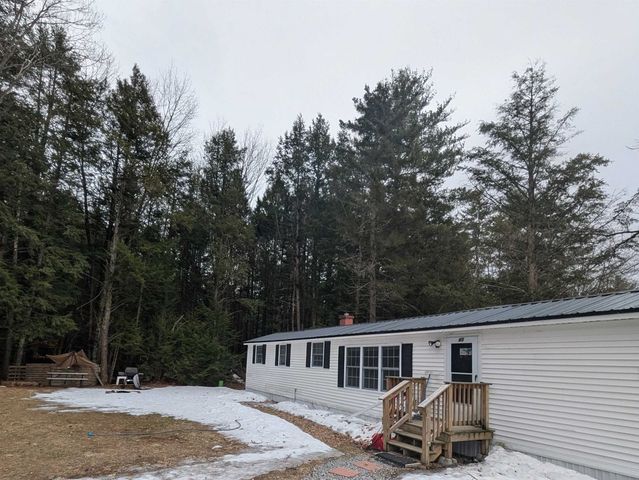 45 Keyes Farm Road, Deering, NH 03244