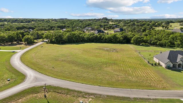 1015 and 1019 Newsom Ranch Way, Azle, TX 76087