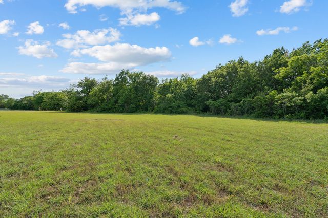 1015 and 1019 Newsom Ranch Way, Azle, TX 76087