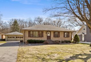 340 Collindale Avenue Sw, City Of Walker, MI 49534