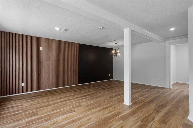 12901 E 61st Street, Kansas City, MO 64133