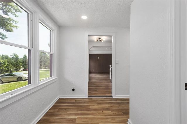 12901 E 61st Street, Kansas City, MO 64133
