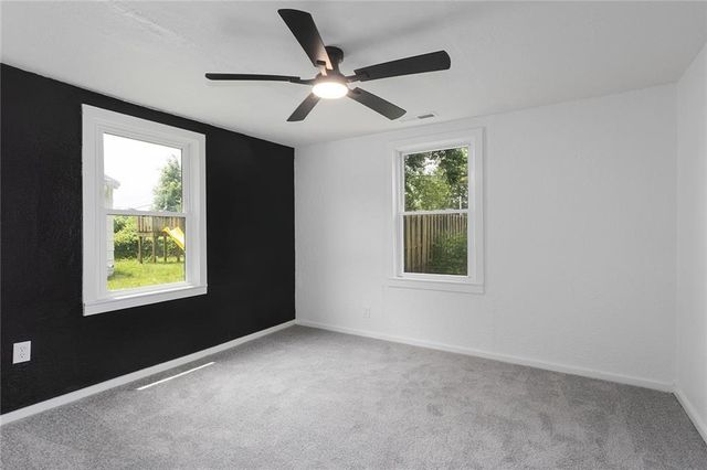 12901 E 61st Street, Kansas City, MO 64133