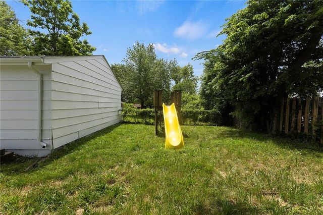 12901 E 61st Street, Kansas City, MO 64133