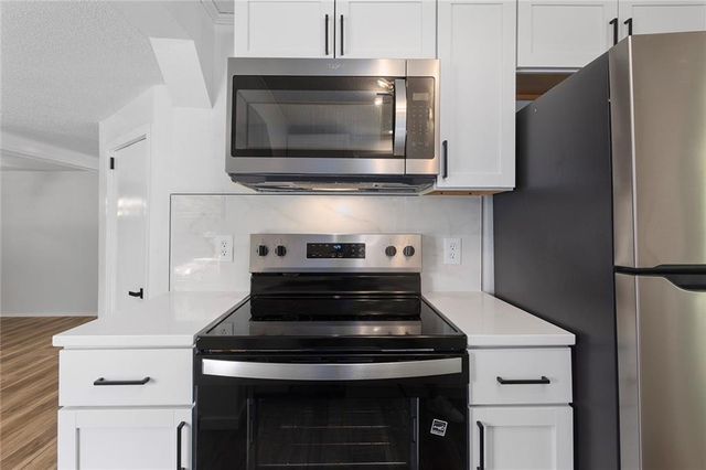 12901 E 61st Street, Kansas City, MO 64133