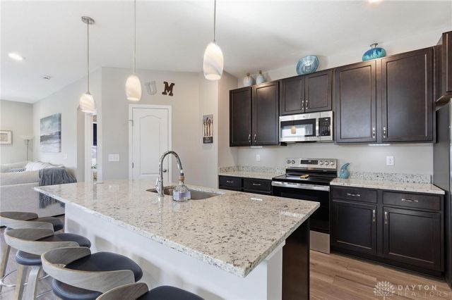 417 Summerlyn Farms Court, Lebanon, OH 45036