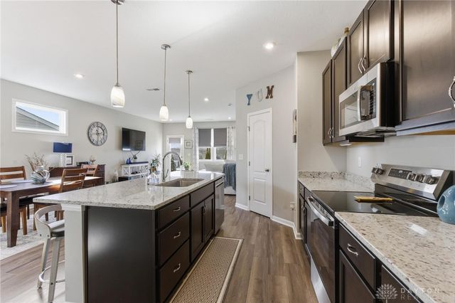 417 Summerlyn Farms Court, Lebanon, OH 45036