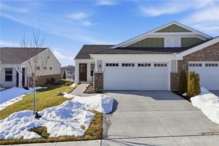 417 Summerlyn Farms Court, Lebanon, OH 45036