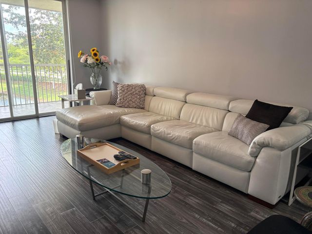 7763 Southampton Terrace 312, Tamarac, FL 33321