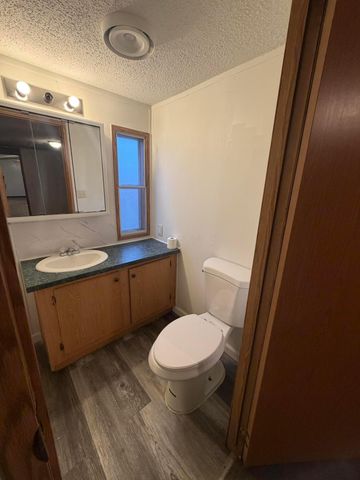 1477 Dove Dr Drive, Columbus, OH 43219