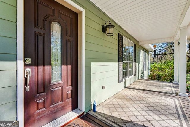 561 Leguin Mill Road, Locust Grove, GA 30248