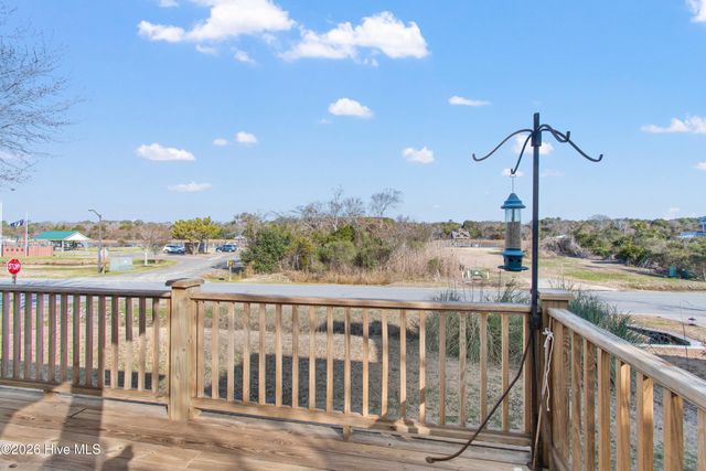 1501 E Yacht Drive, Oak Island, NC 28465