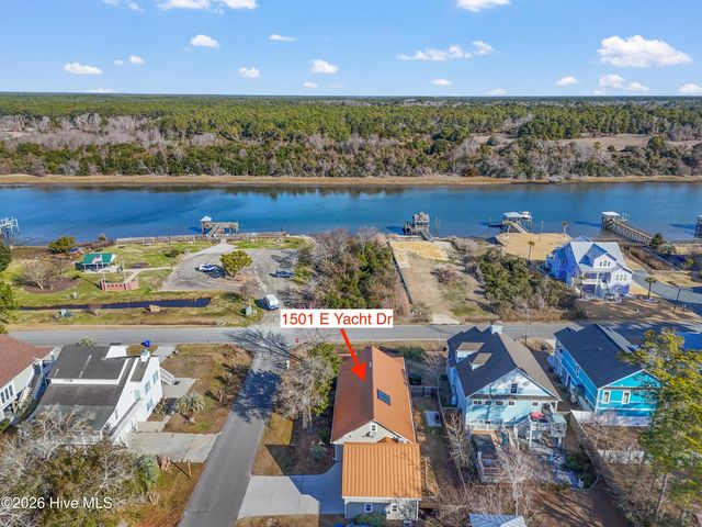 1501 E Yacht Drive, Oak Island, NC 28465