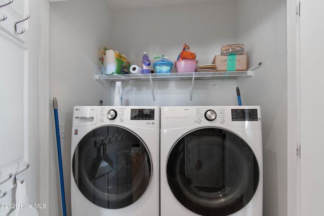 1501 E Yacht Drive, Oak Island, NC 28465