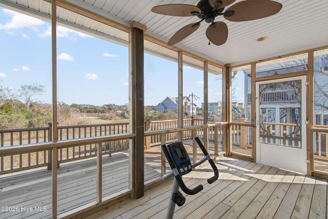 1501 E Yacht Drive, Oak Island, NC 28465