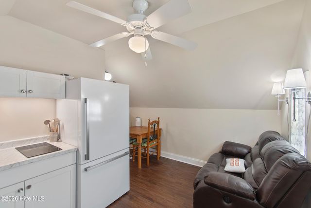 1501 E Yacht Drive, Oak Island, NC 28465