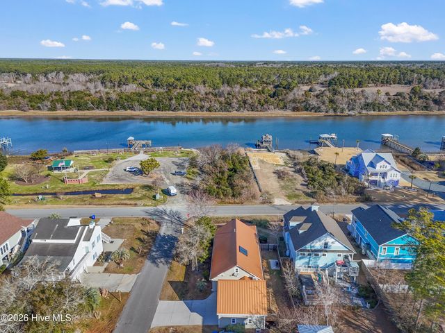 1501 E Yacht Drive, Oak Island, NC 28465