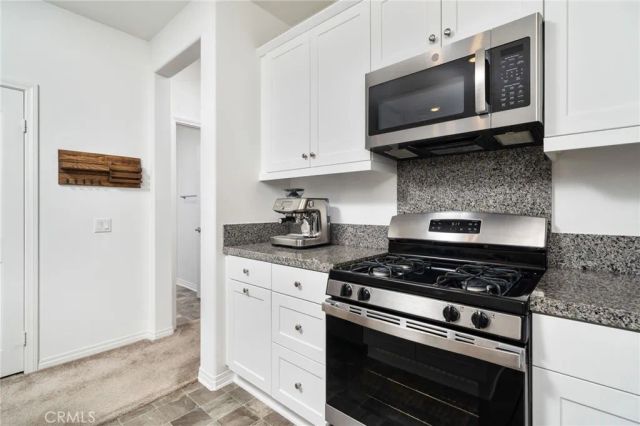 16502 Casa Grande Avenue 102, Fontana, CA 92336