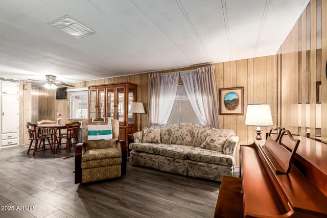 4065 E UNIVERSITY Drive 540, Mesa, AZ 85205