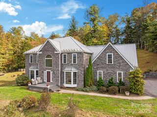 235 Petersburg View Drive, Marshall, NC 28753