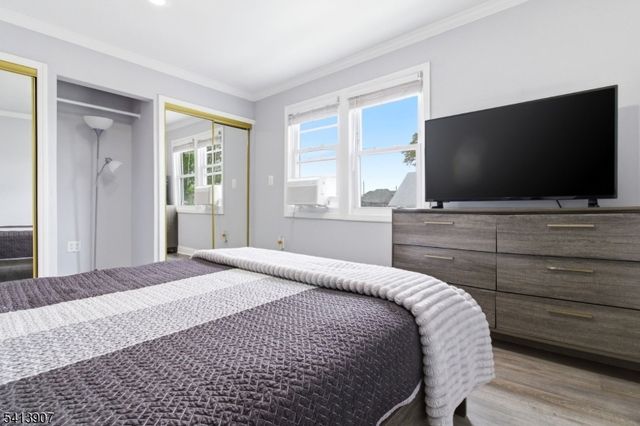 32 Cedar Ave, Elizabeth City, NJ 07202