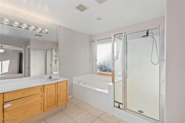 117 Standing Stone Street, Las Vegas, NV 89148