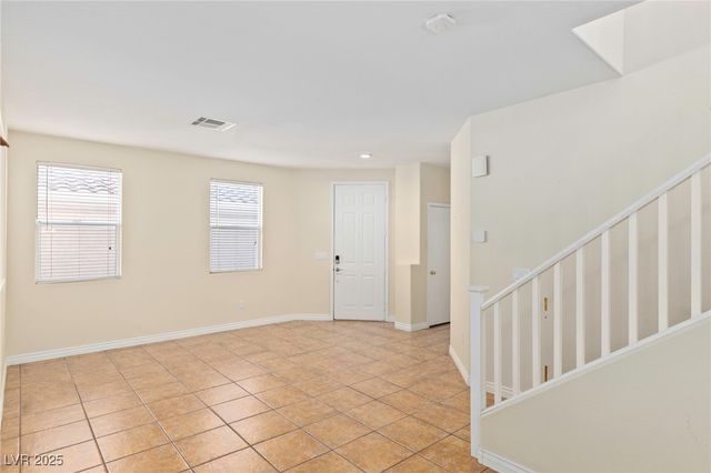 117 Standing Stone Street, Las Vegas, NV 89148