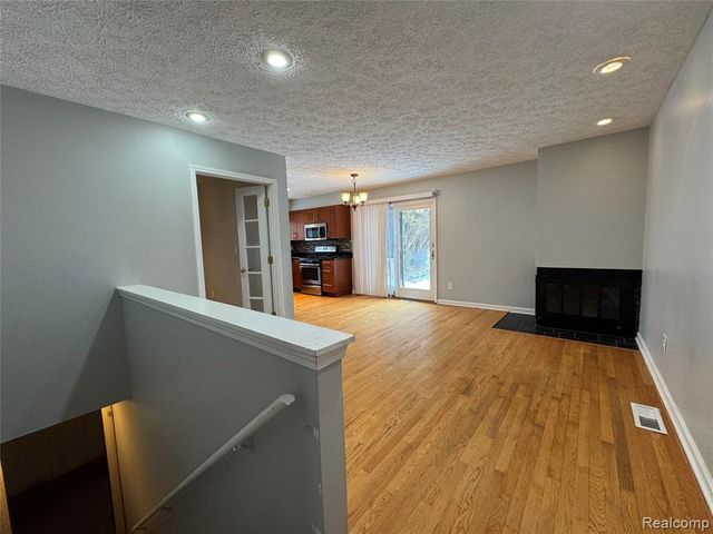 4162 Cypress Drive, Troy, MI 48085