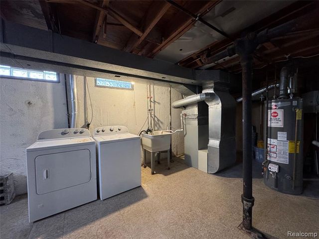 4162 Cypress Drive, Troy, MI 48085