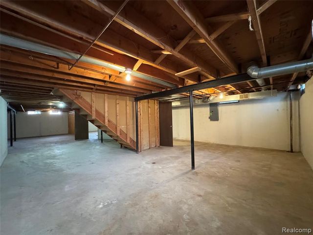 4162 Cypress Drive, Troy, MI 48085