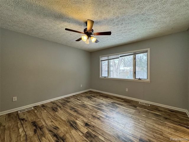 4162 Cypress Drive, Troy, MI 48085