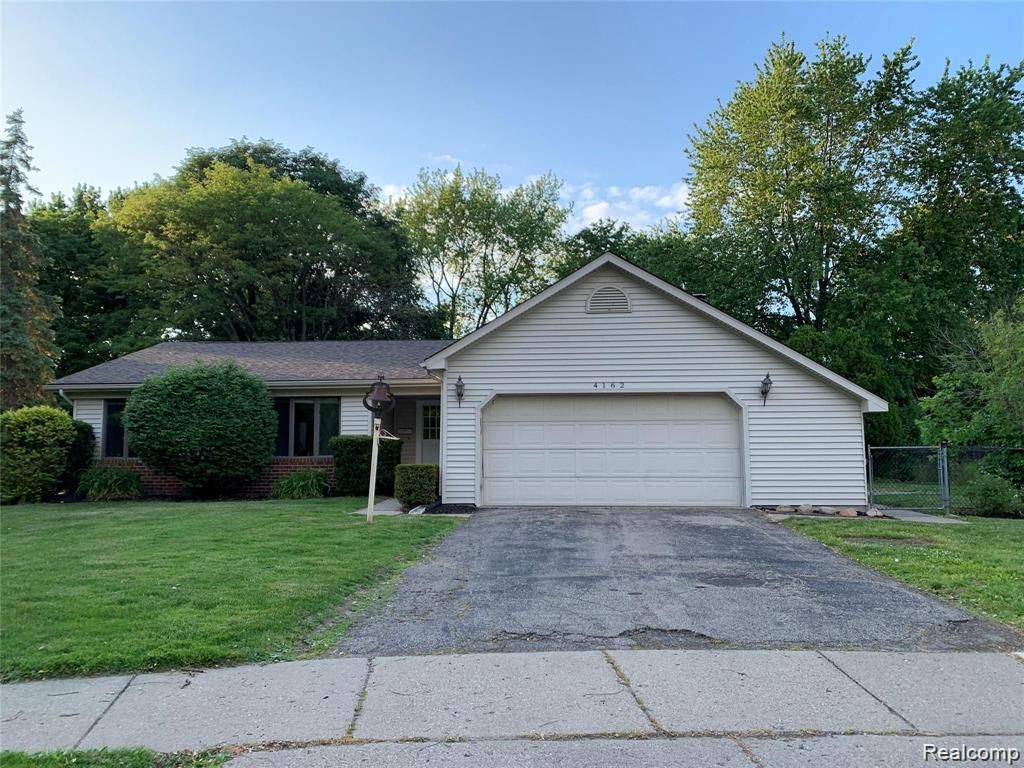 4162 Cypress Drive, Troy, MI 48085