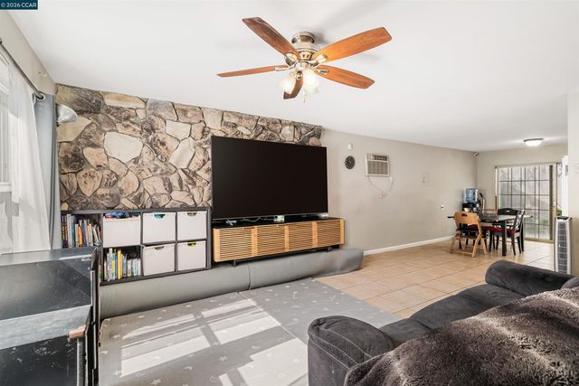 2223 Buena Vista Ave, Walnut Creek, CA 94597