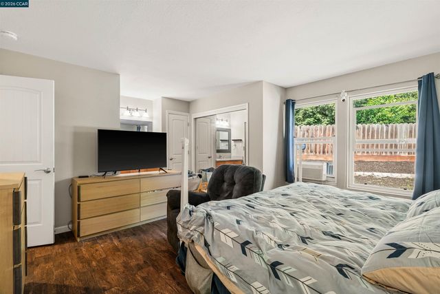 2223 Buena Vista Ave, Walnut Creek, CA 94597