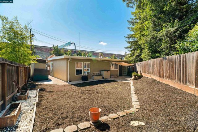 2223 Buena Vista Ave, Walnut Creek, CA 94597