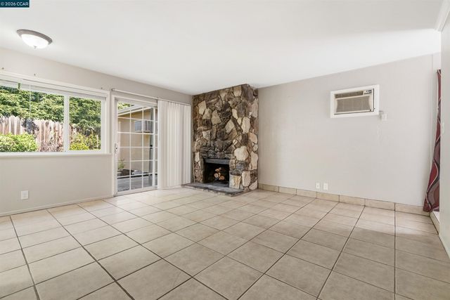 2223 Buena Vista Ave, Walnut Creek, CA 94597